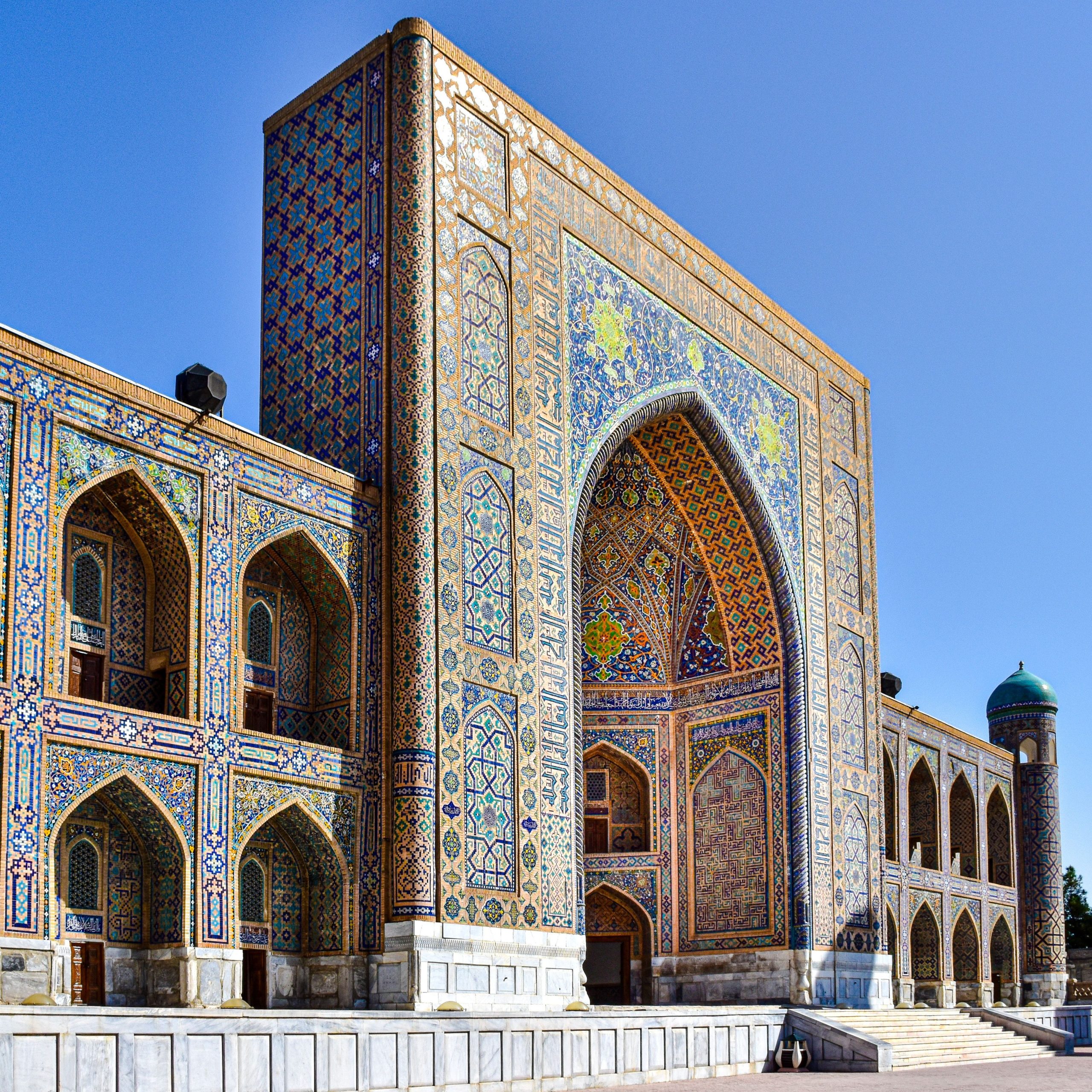 Uzbekistan, Azerbaiyán y Georgia 2027
